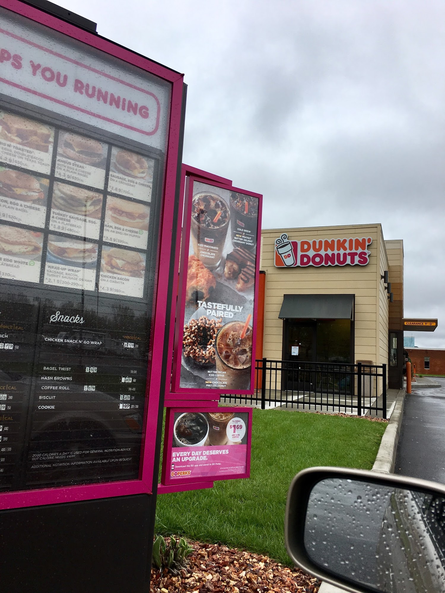 Dunkin' Menu
