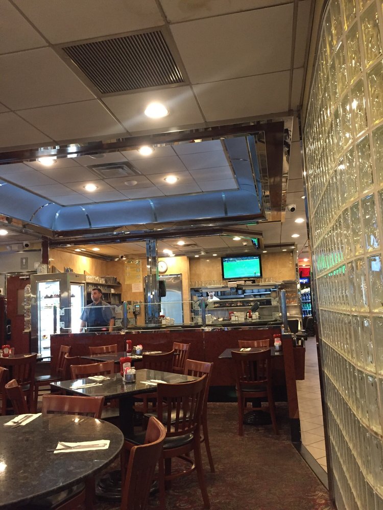 Sunrise Diner 3201 Sunrise Hwy, Wantagh