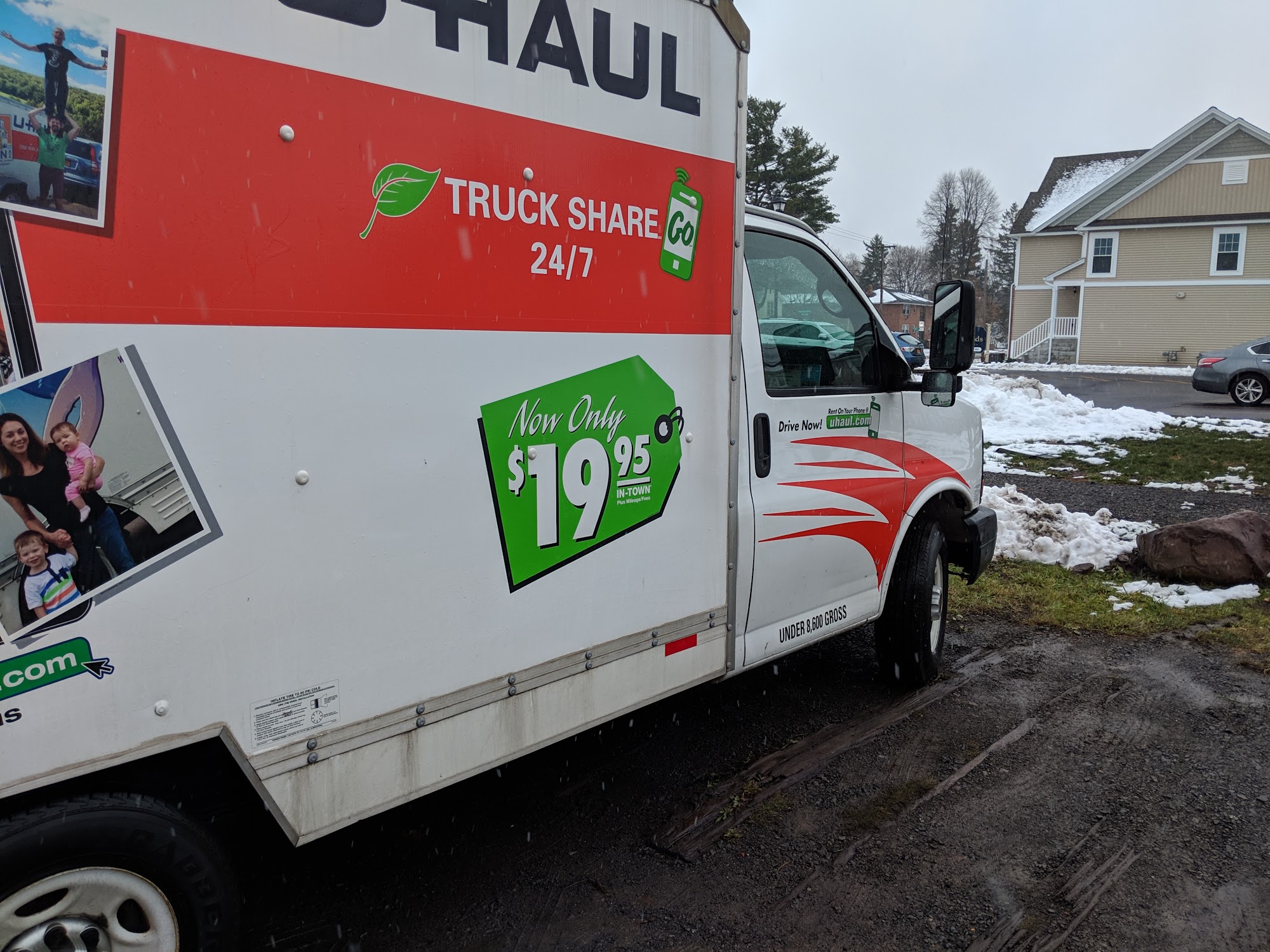 U-Haul Neighborhood Dealer