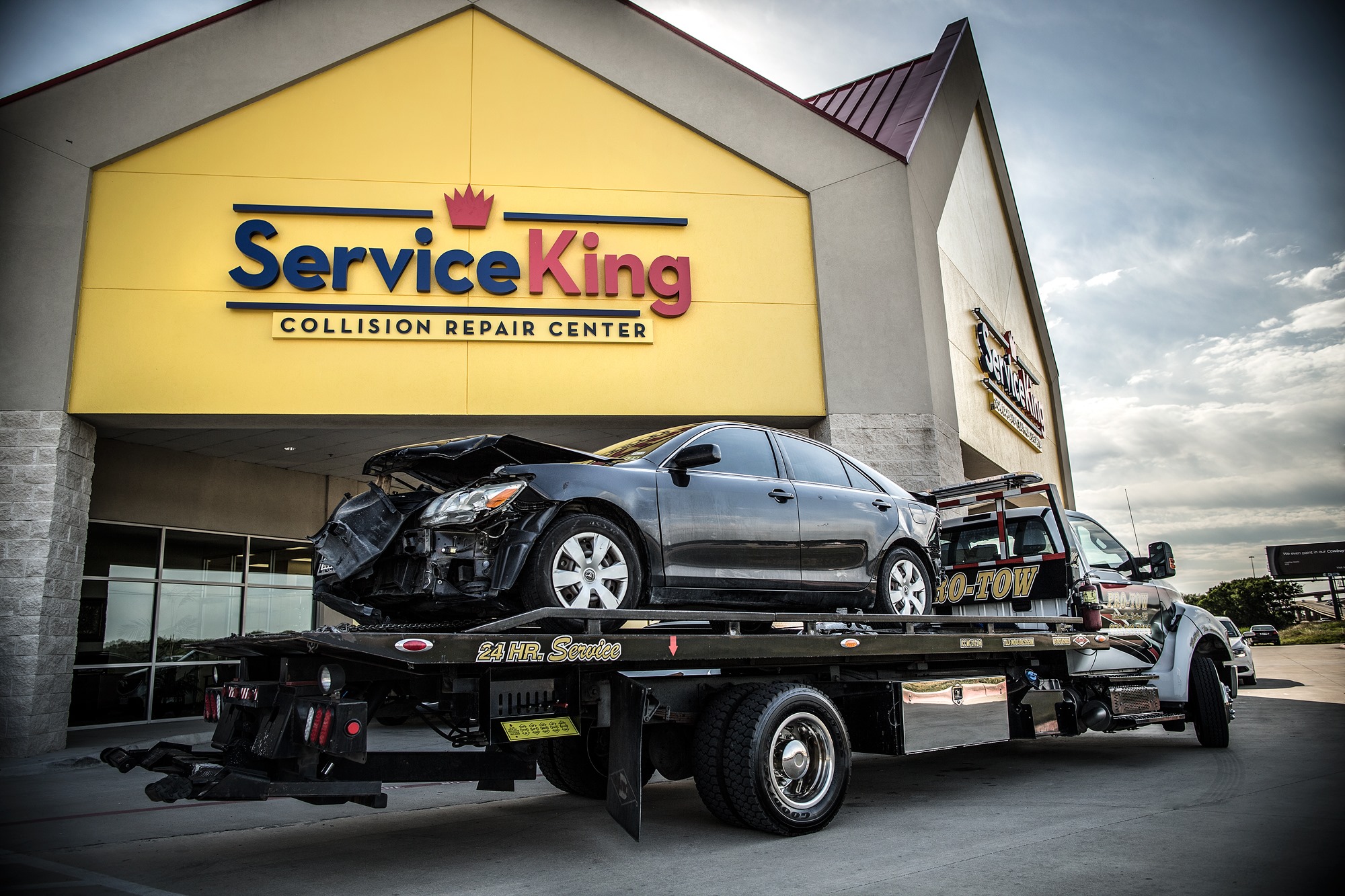Service King Collision West Henrietta 50 Thruway Park Dr, West Henrietta