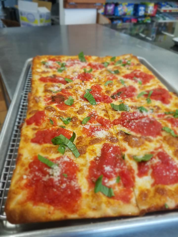 Bonilla's Pizza 4 Colonial Springs Rd, Wheatley Heights