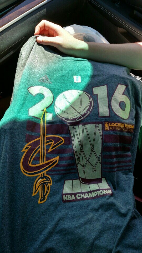 DICK'S Sporting Goods Akron