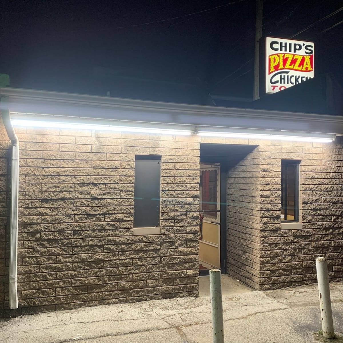 Chip's Pizza & Chicken 2060 S Arlington Rd, Akron