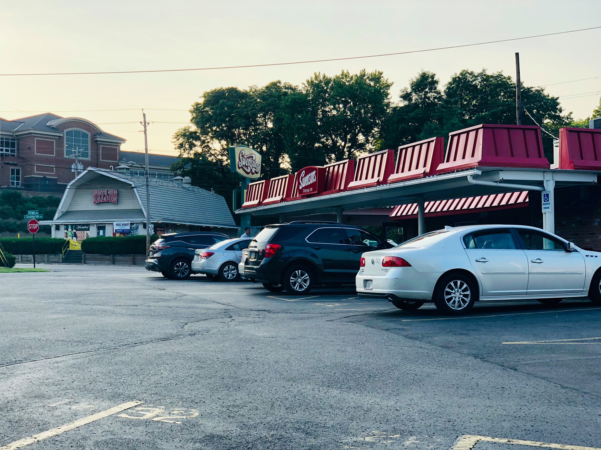 Swensons (North Akron) Drive-In Restaurants 658 E Cuyahoga Falls Ave, Akron