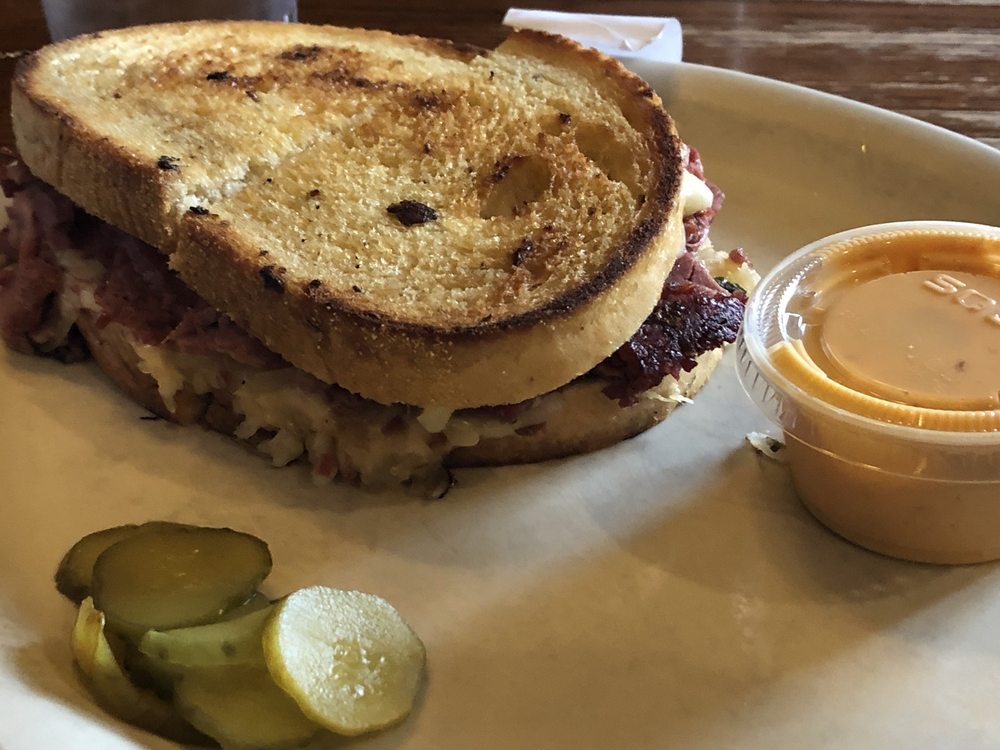 Farmer Boy Restaurant 1324 Canton Rd, Akron