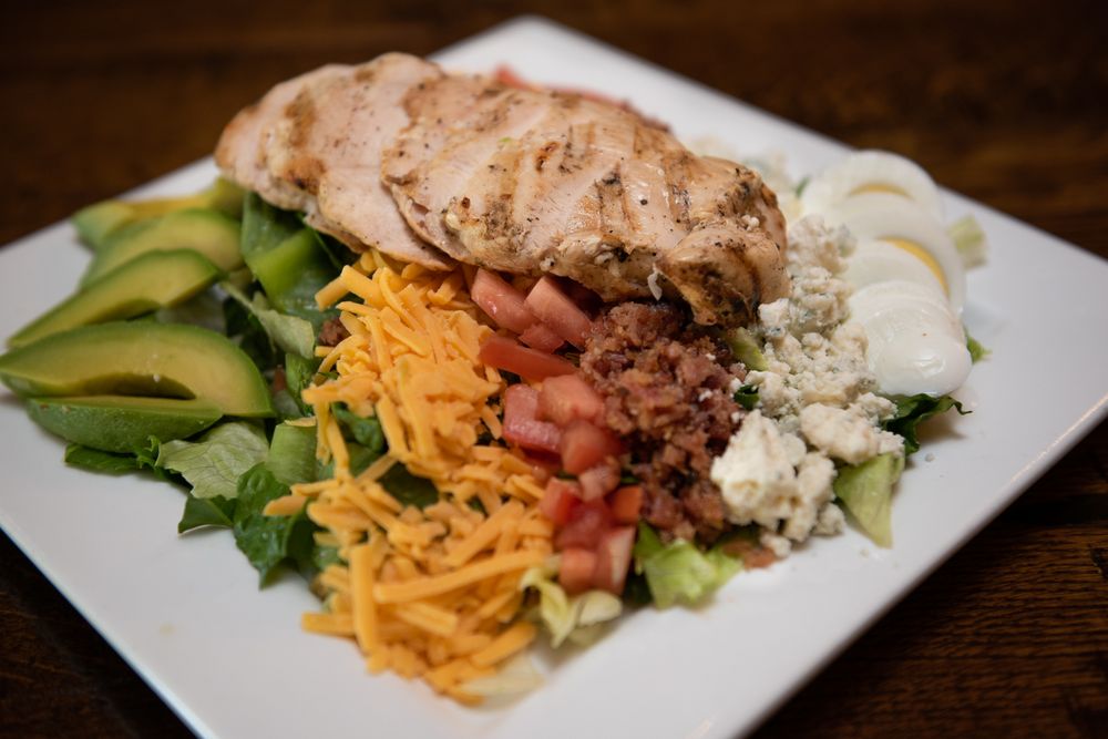 Iron Grill 2215 E Waterloo Rd #408, Akron