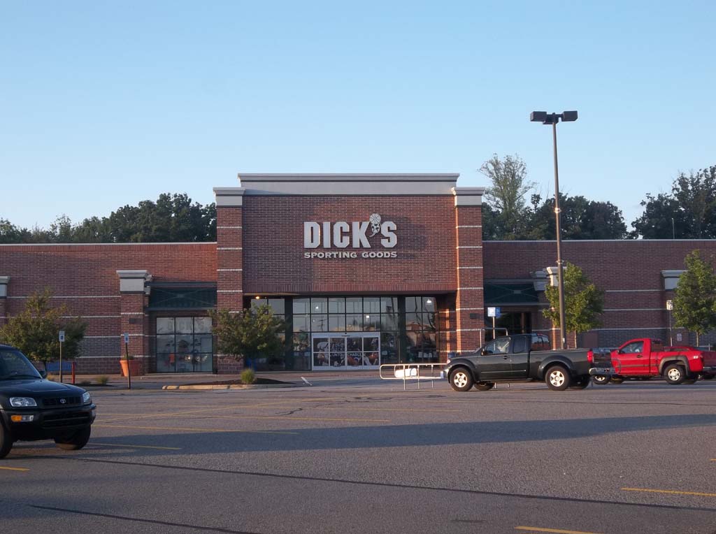 DICK'S Sporting Goods