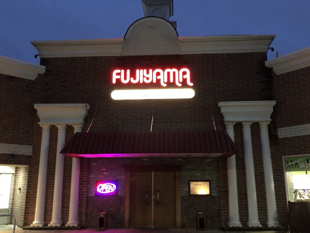 Avon, OH Restaurants Open for Takeout, Curbside Service and/or Delivery