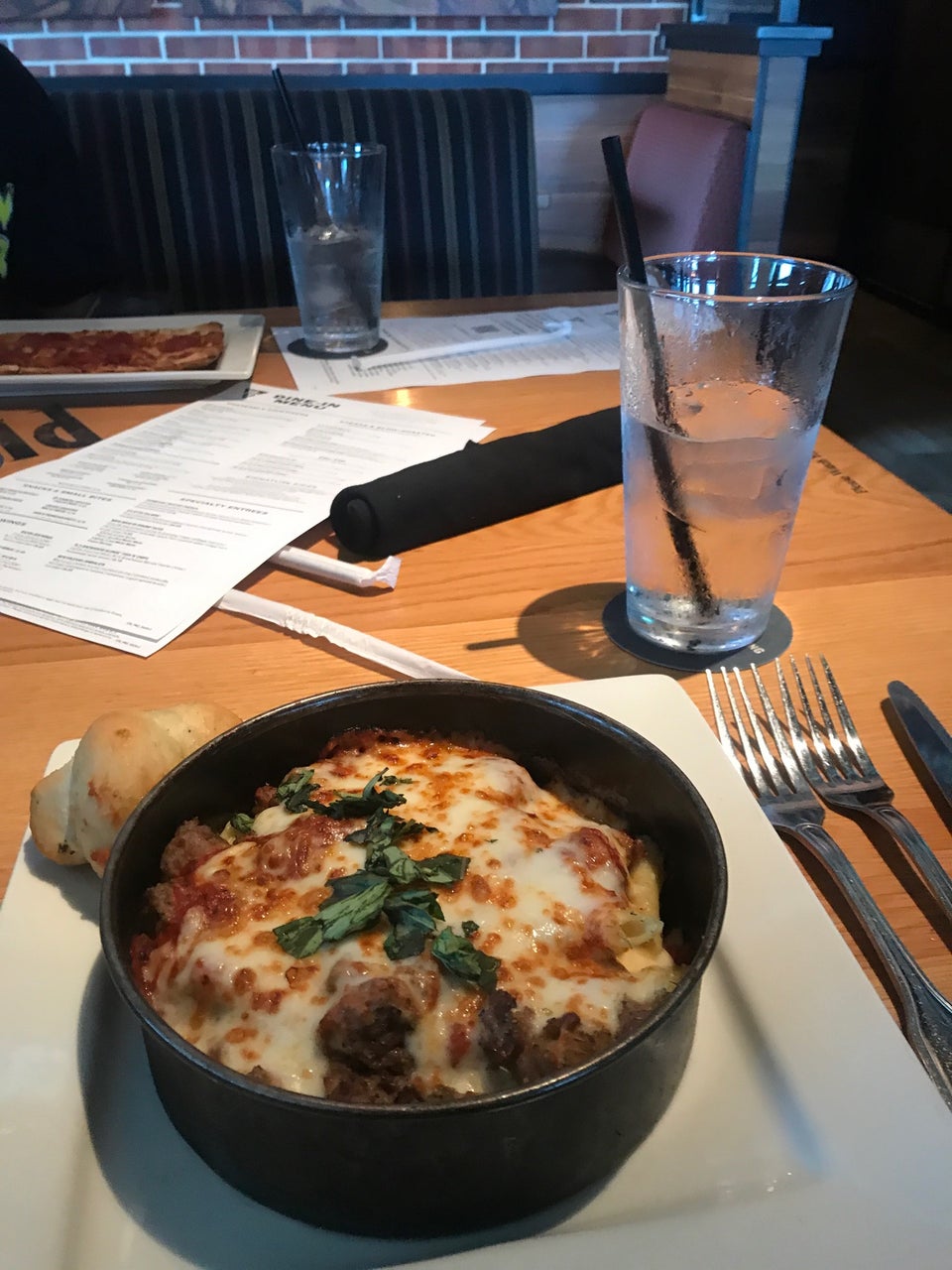 BJ's Restaurant & Brewhouse 2715 Fairfield Commons, Beavercreek