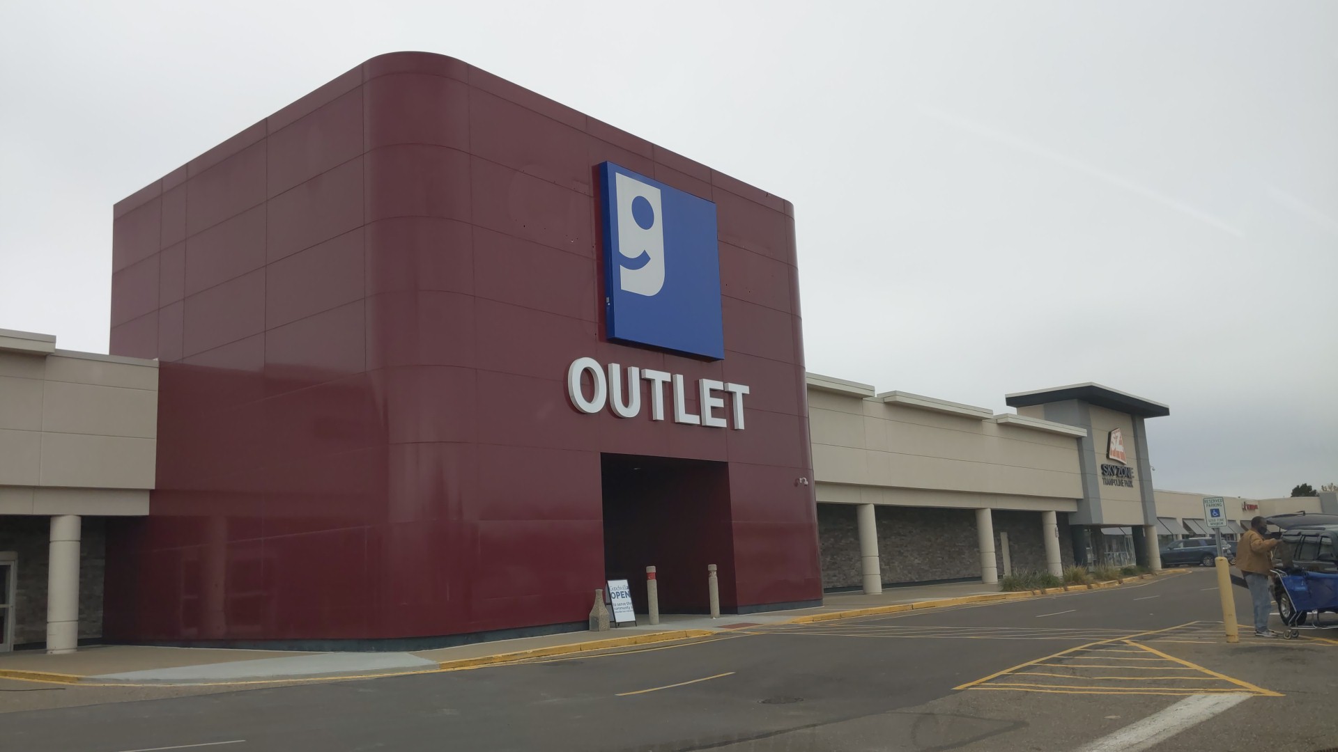 Outlet - Goodwill Industries of Greater Cleveland & East Central Ohio
