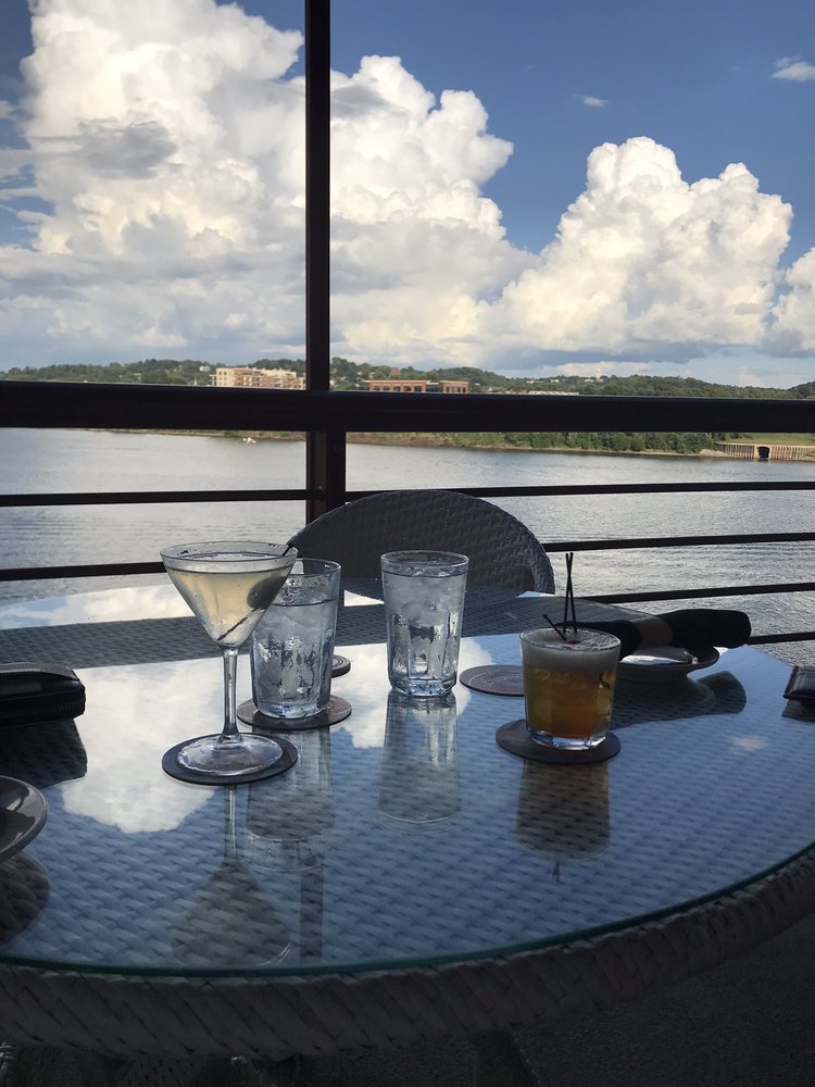 Montgomery Inn The Boathouse 925 Riverside Dr, Cincinnati