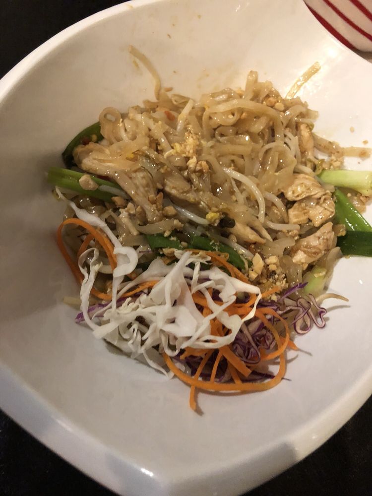 Ruthai's Thai Kitchen 3164 Linwood Ave, Cincinnati