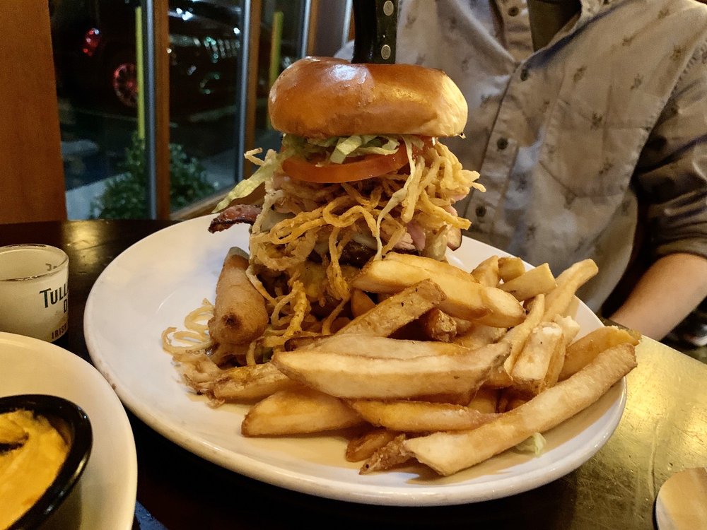 The Pub Rookwood 2692 Edmondson Rd, Cincinnati