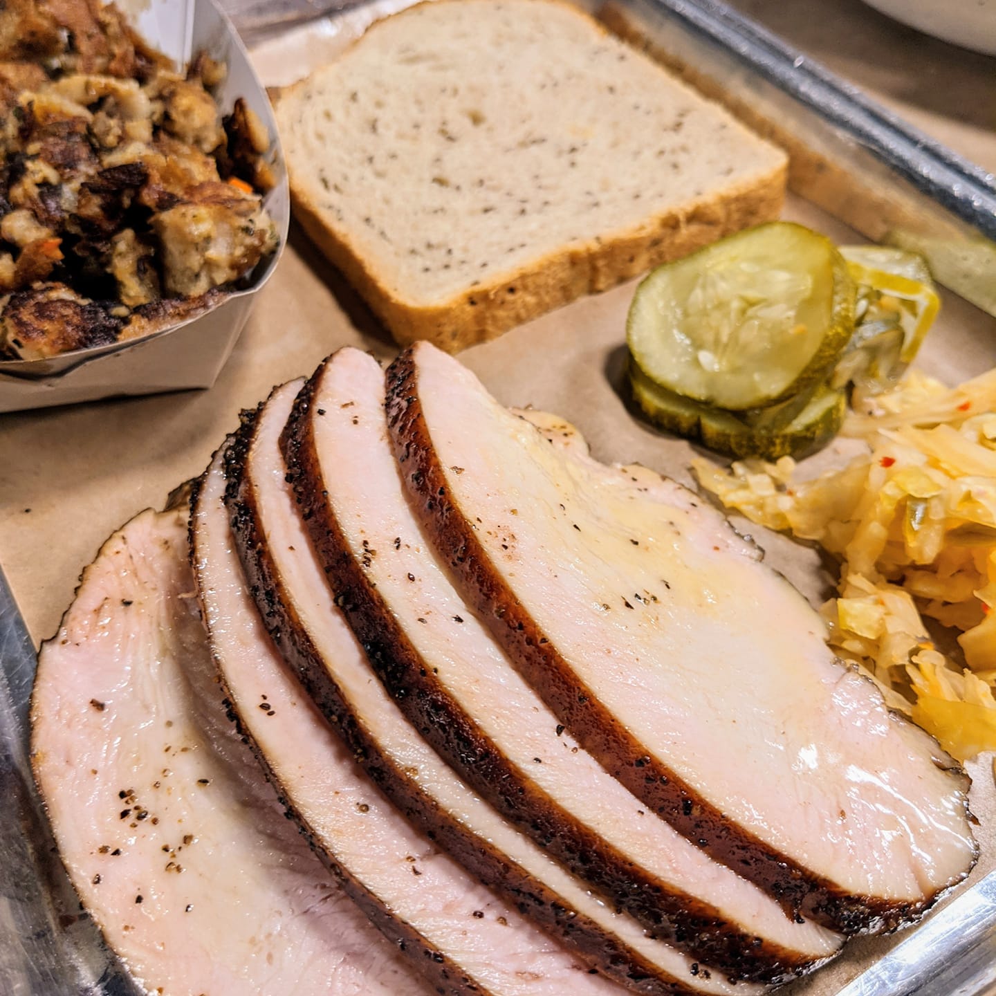 Mabel's BBQ 2050 E 4th St, Cleveland