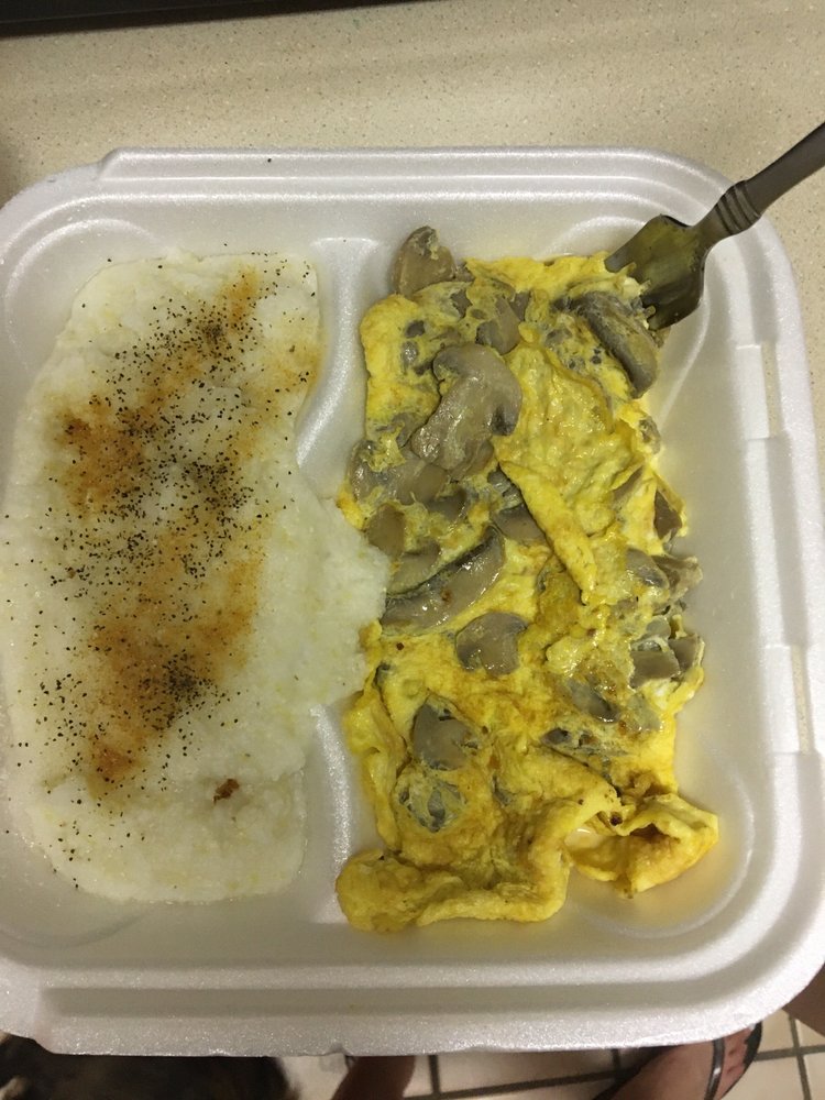 Michael's Diner At Shaker Square 13051 Shaker Blvd, Cleveland