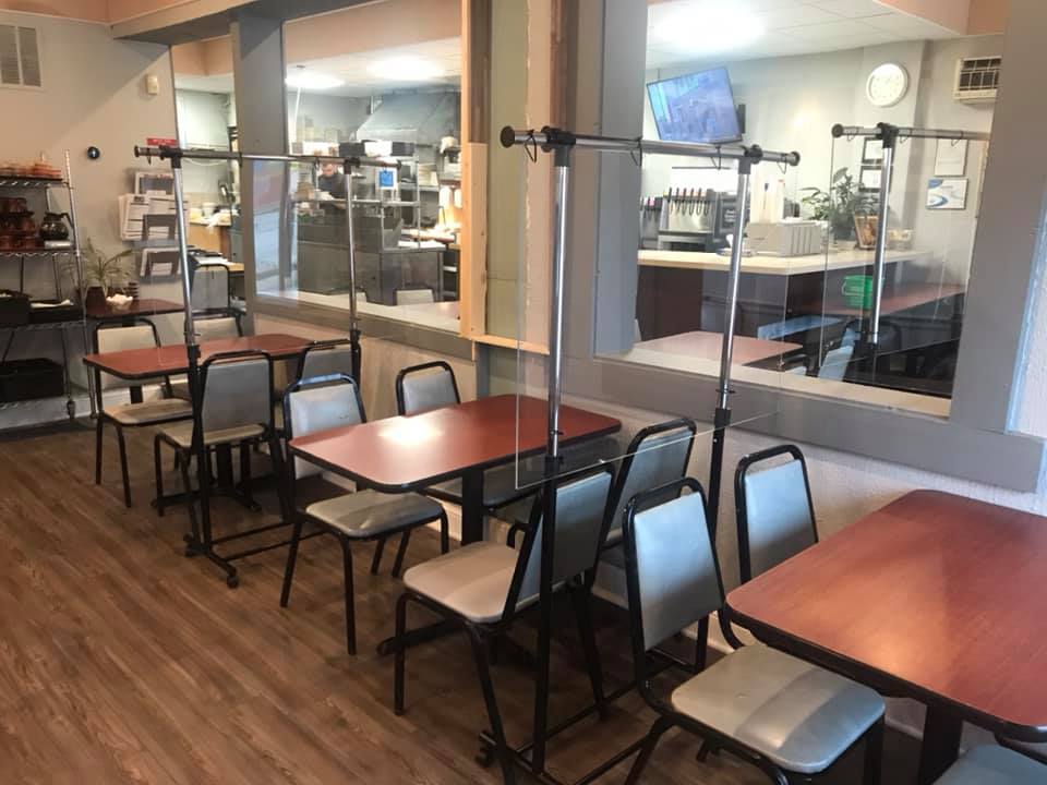 Gus's Family Restaurant 4377 State Rd, Cleveland