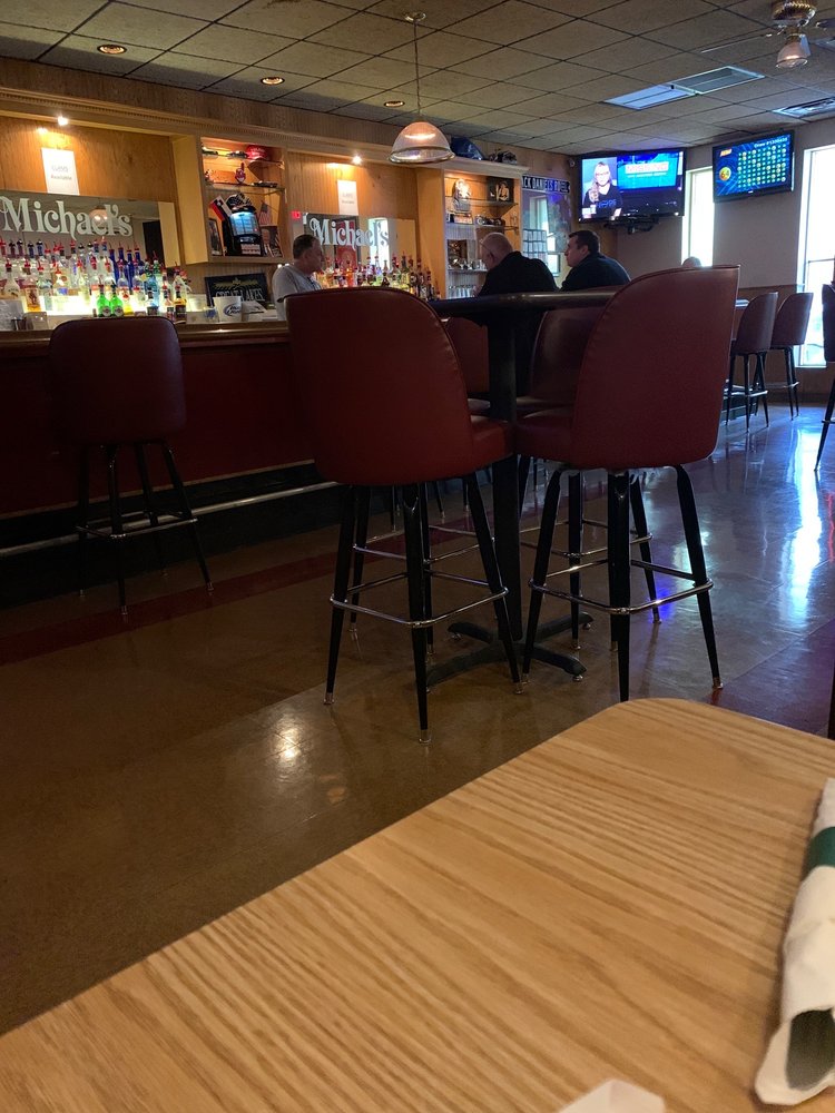 Michael's Bar & Grille 25869 Chardon Rd, Cleveland