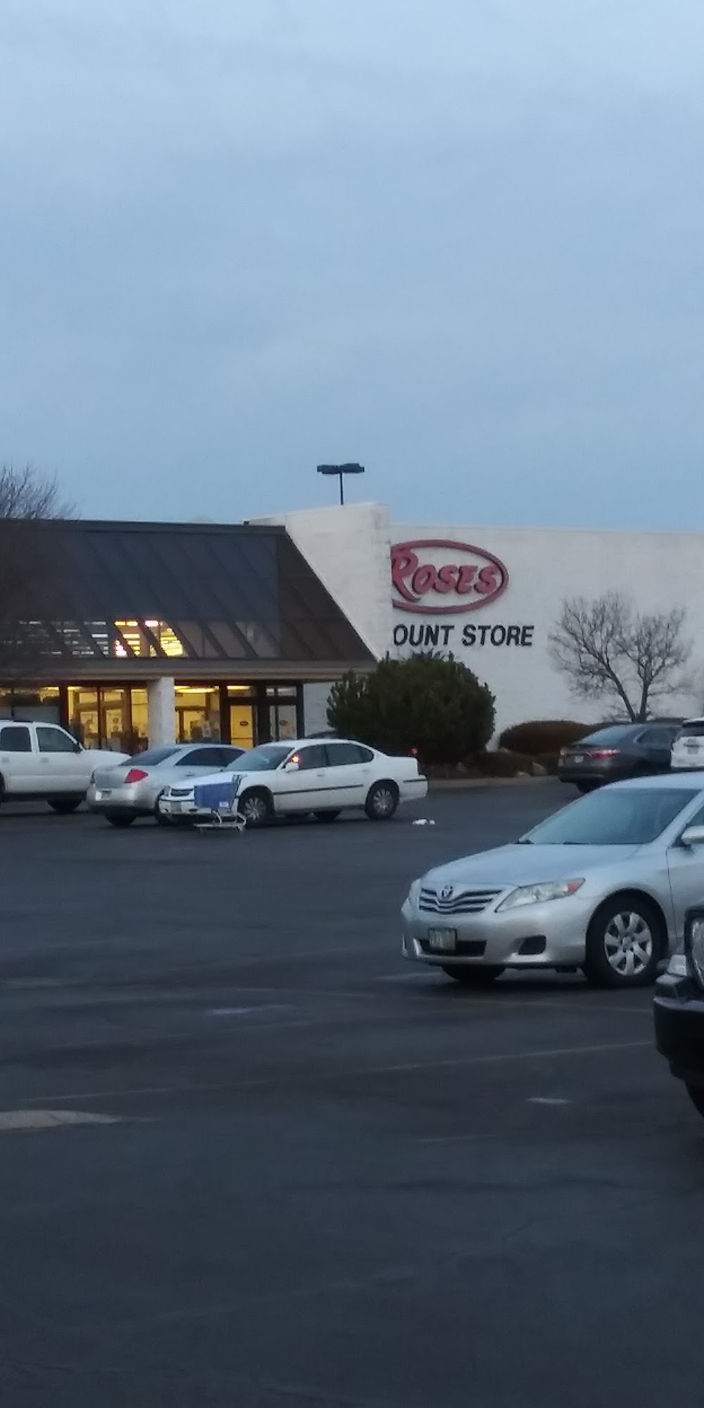 Roses Stores 3243 W Siebenthaler Ave, Dayton