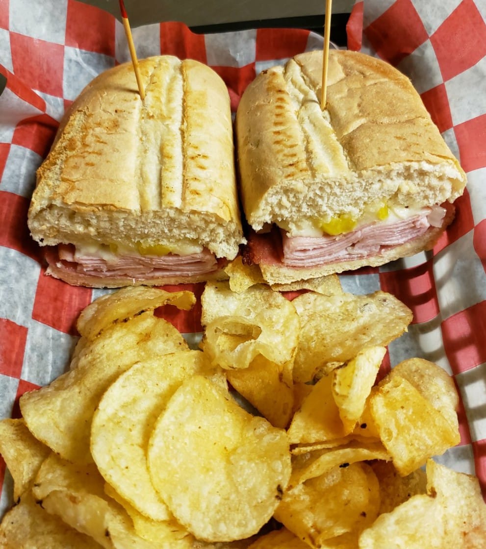 Pour Haus Tavern 536 Miamisburg Centerville Rd, Dayton