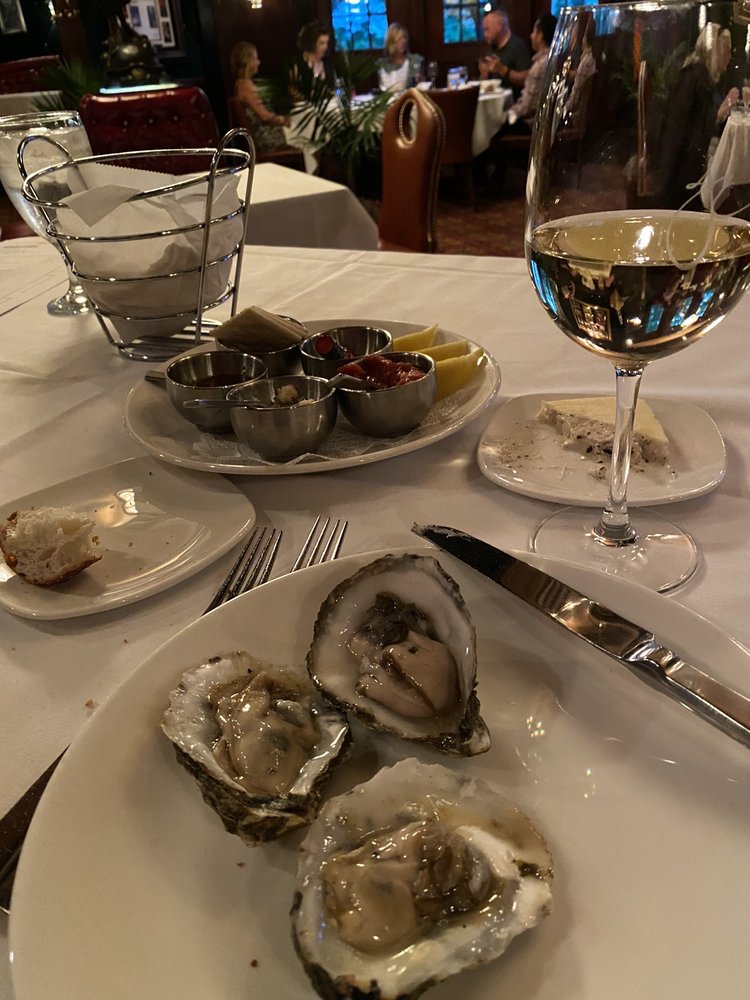 Jeff Ruby's Carlo & Johnny 9769 Montgomery Rd, Montgomery