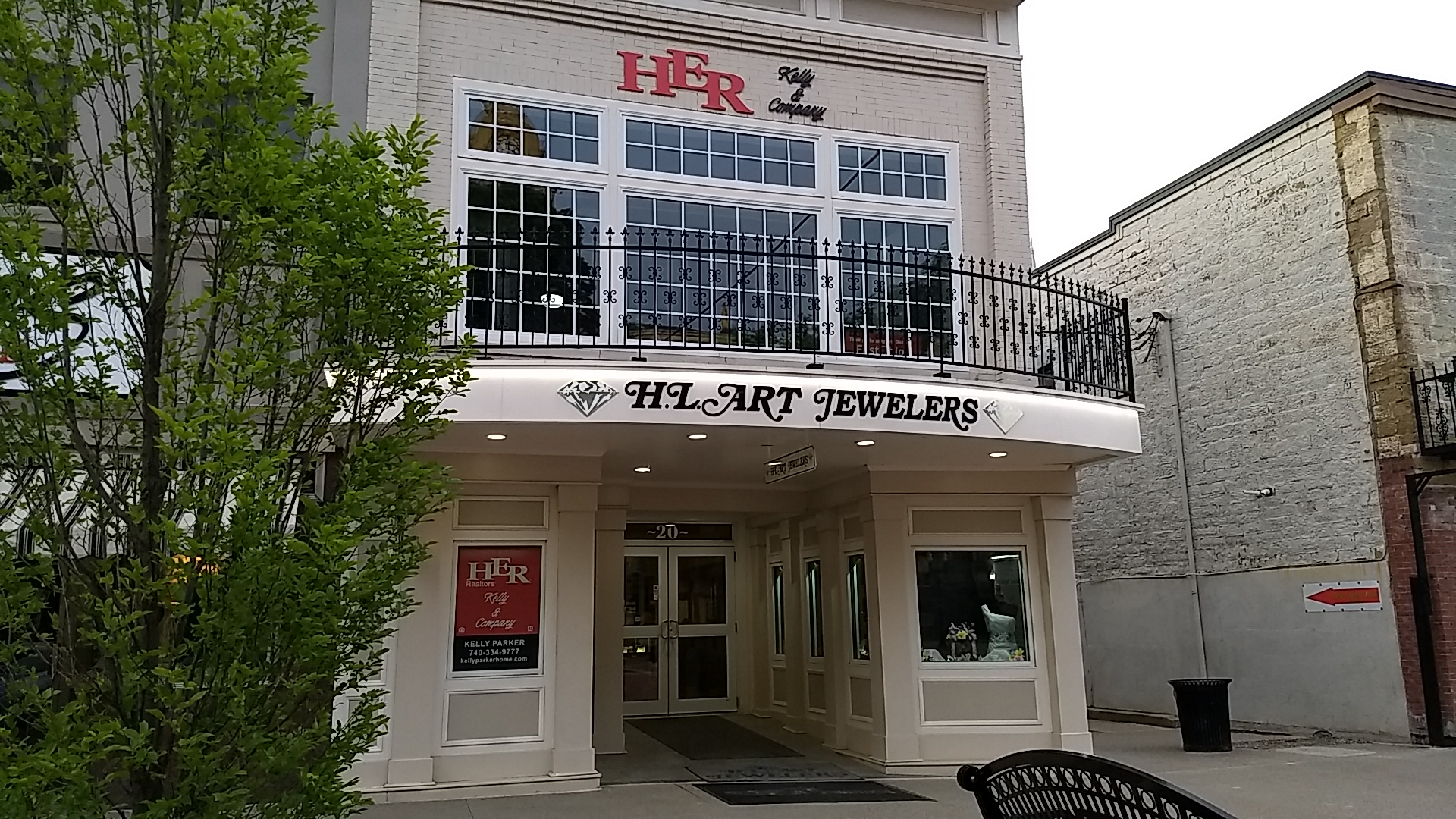 H. L. Art Jewelers