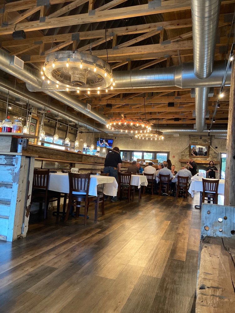 North Olmsted, OH Restaurants Open for Takeout, Curbside Service and/or