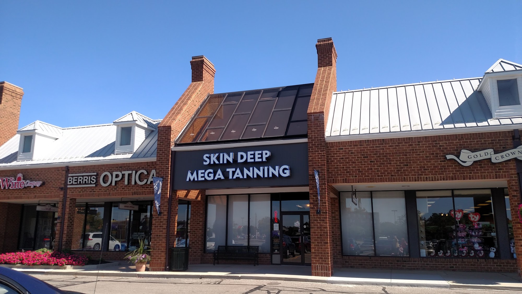 Skin Deep Mega Tanning