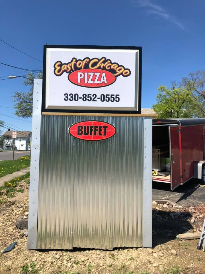 East of Chicago 149 Dover Rd NW, Sugarcreek
