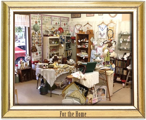 Village Antiques & Collectibles 124 E Main St, Sugarcreek