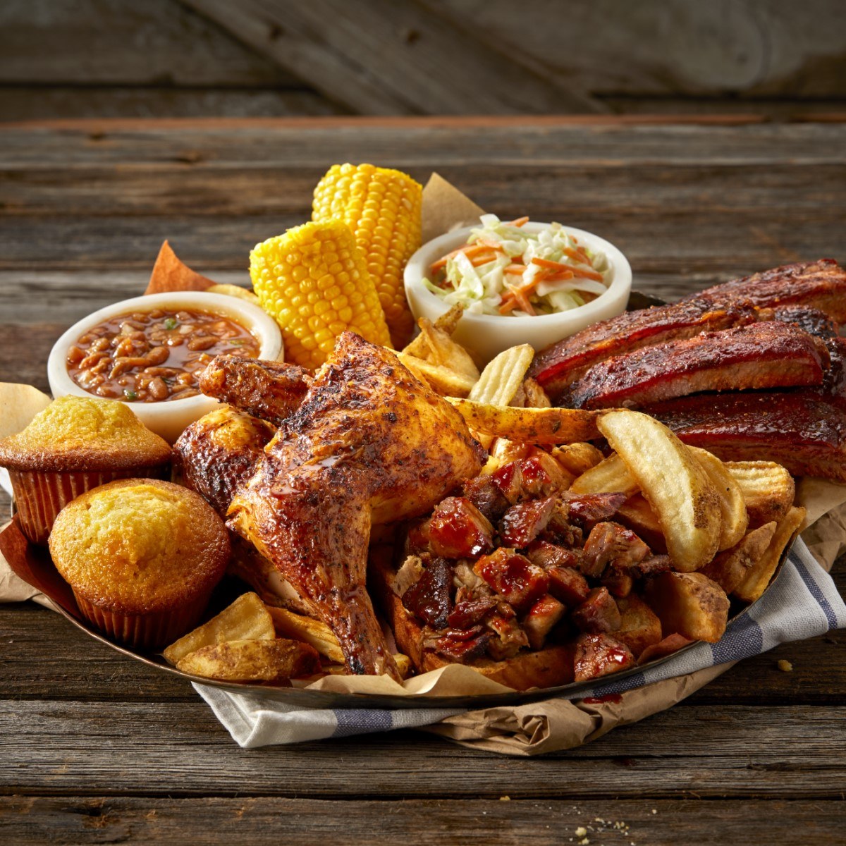 Famous Dave's Bar-B-Que 4757 Monroe St, Toledo
