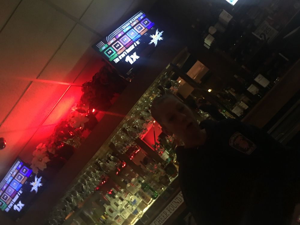 Fairways Bar & Grill 8256 Central Ave # A, Toledo