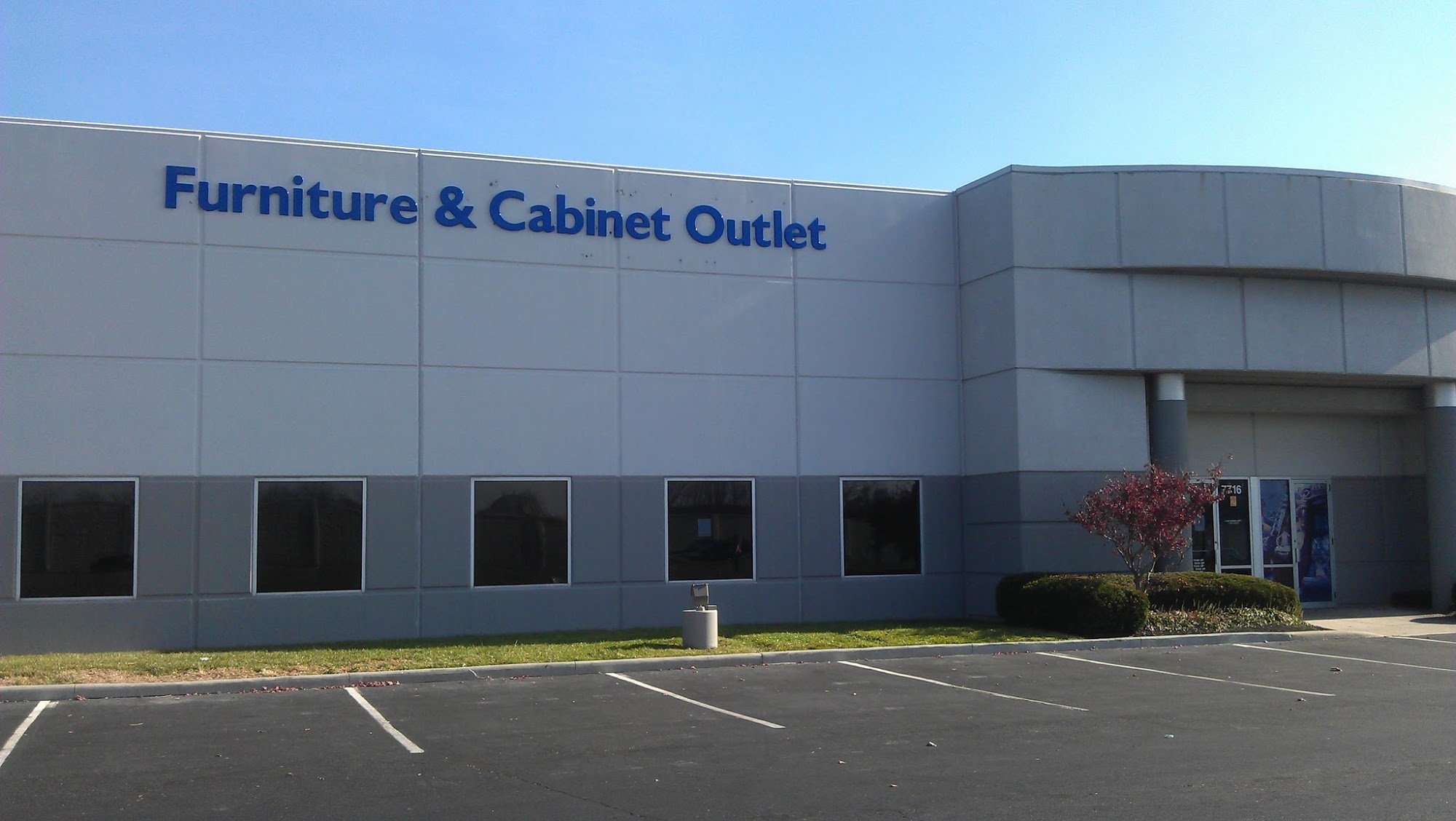 Furniture & Cabinet Outlet