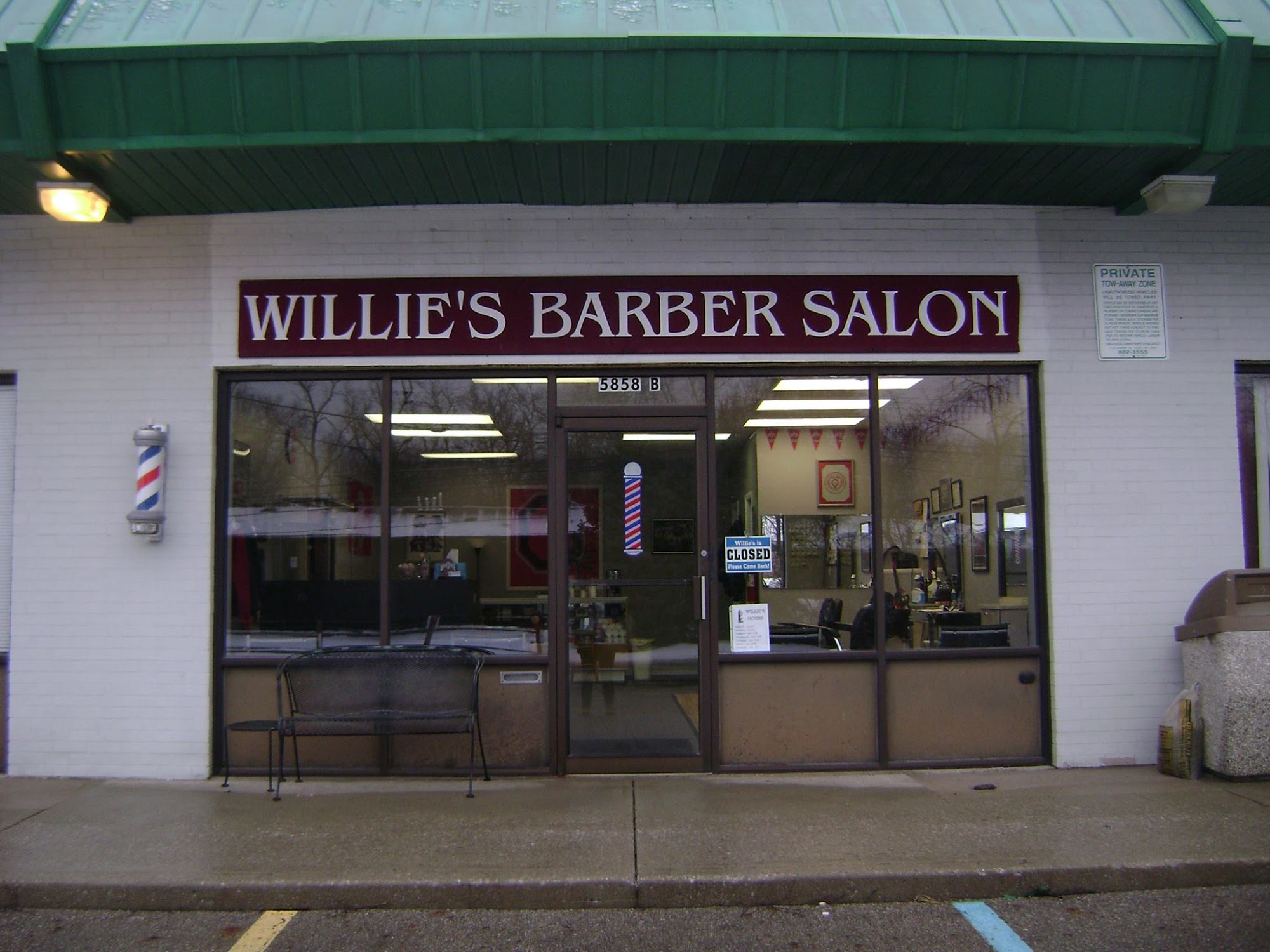 Willie's Barber Salon