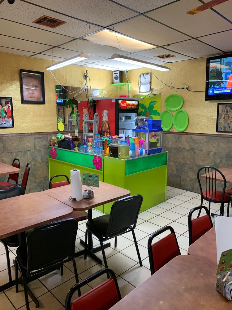 Super Tortas El Chavo 721 SW 29th St, Oklahoma City