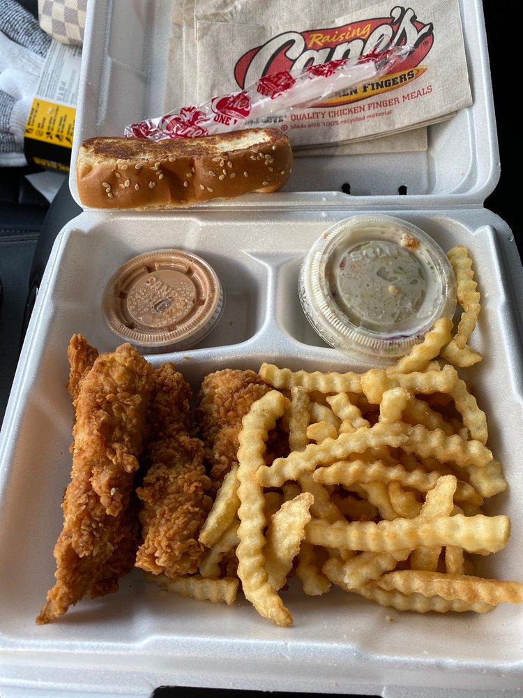 Raising Cane's Chicken Fingers 4810 S Yale Ave, Tulsa