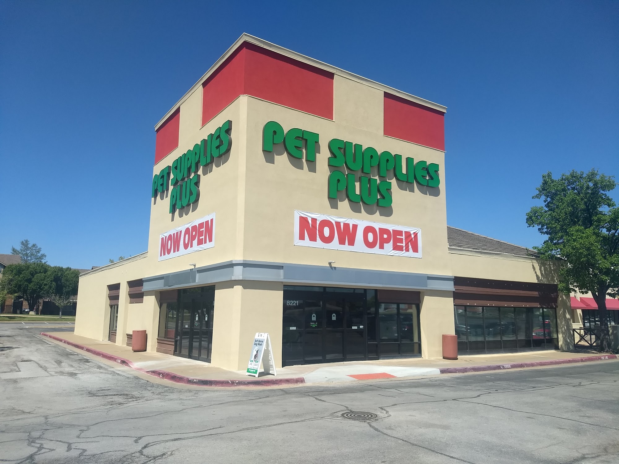 Pet Supplies Plus Tulsa (Eton Square)