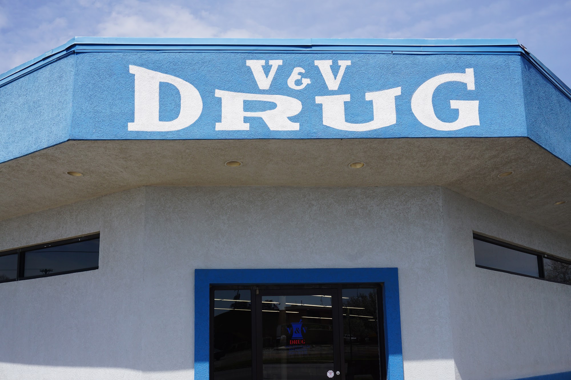 V & V Drug - Vinita’s Pharmacy