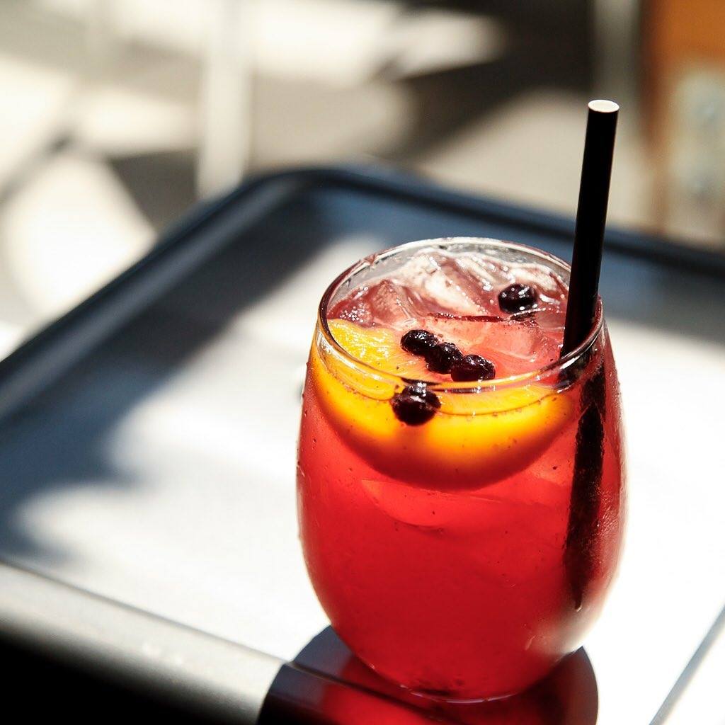 State & Main Kitchen & Bar 671 Wonderland Rd N, London
