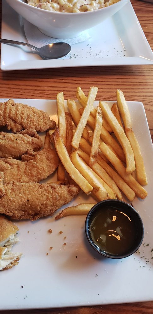 Bernie's Bar & Grill 1290 Byron Baseline Rd, London