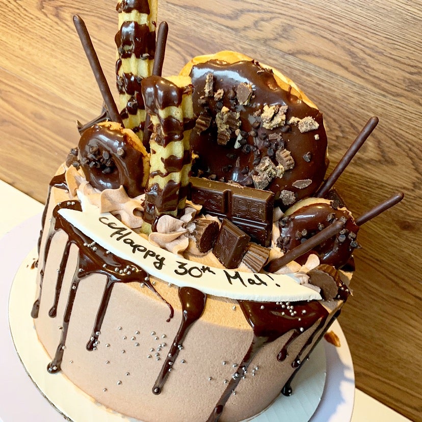 Chick Boss Cake 222 Wellington St, London