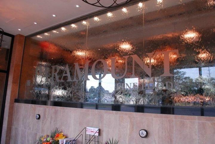 Paramount Fine Foods 769 Southdale Rd E, London