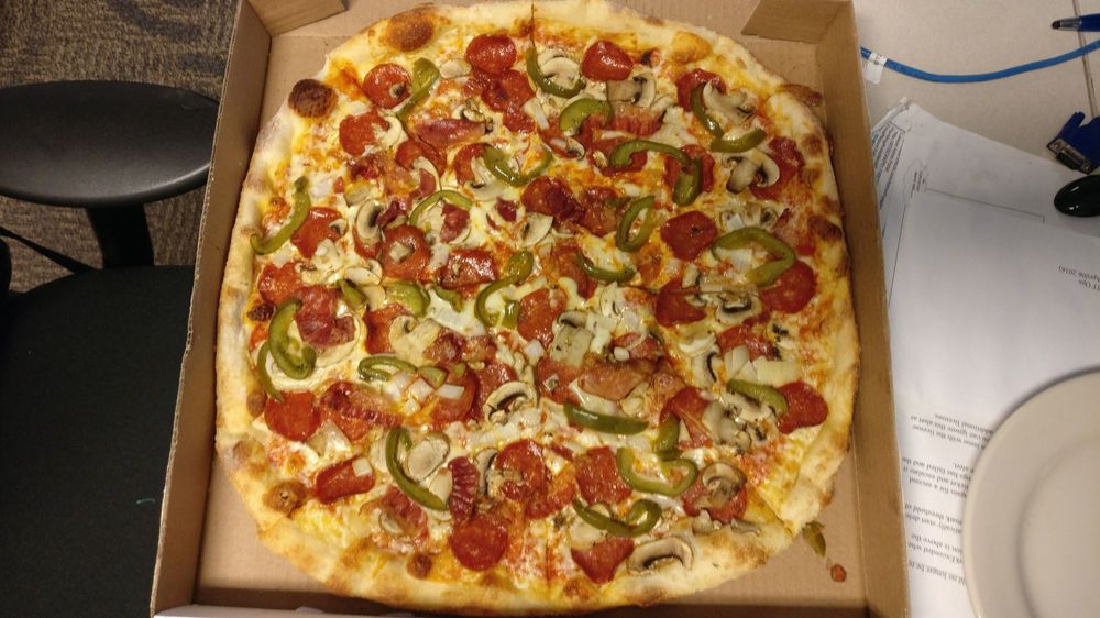 Pizza Nostra 362 Lakeshore Rd W, Mississauga