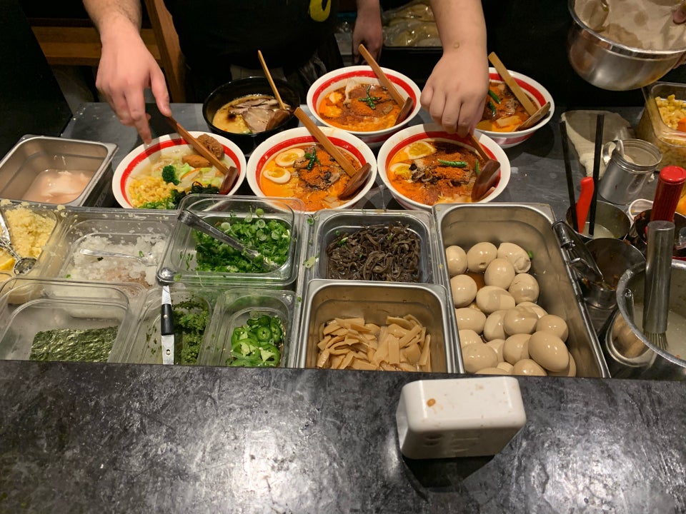 KINTON RAMEN 4026 Confederation Pkwy, Mississauga