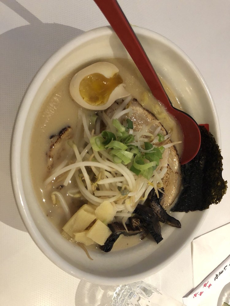 Ginza Ramen Sushi and Sake Bar 280 Elgin St, Ottawa