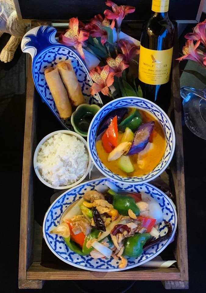 Thai Lanna Cuisine 2401 Bank St, Ottawa
