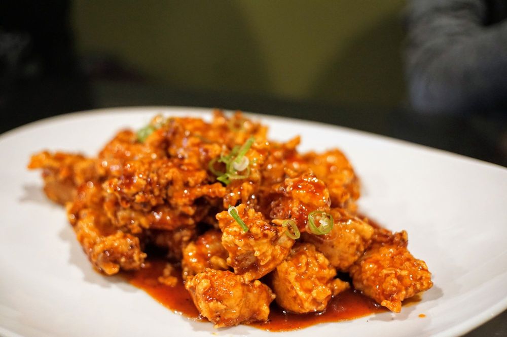 Arisu Korean BBQ & Sushi 584 Bloor St W, Toronto