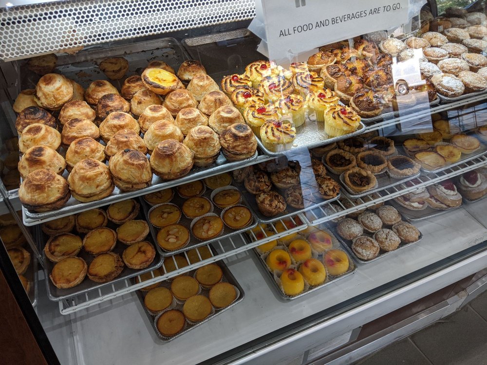 Brazil Bakery & Pastry Ltd 1566 Dundas St W, Toronto