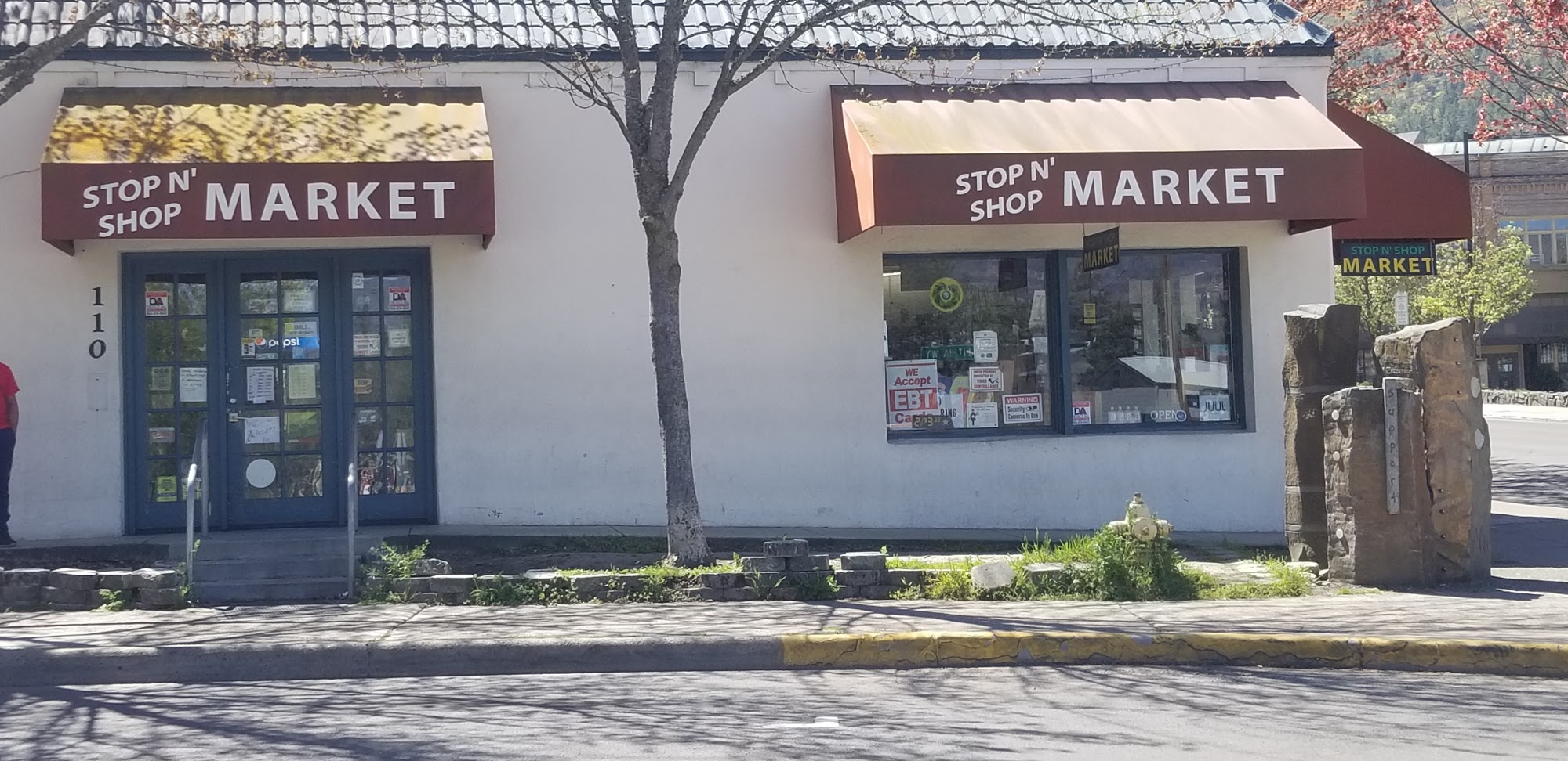 Stop n' Shop Market