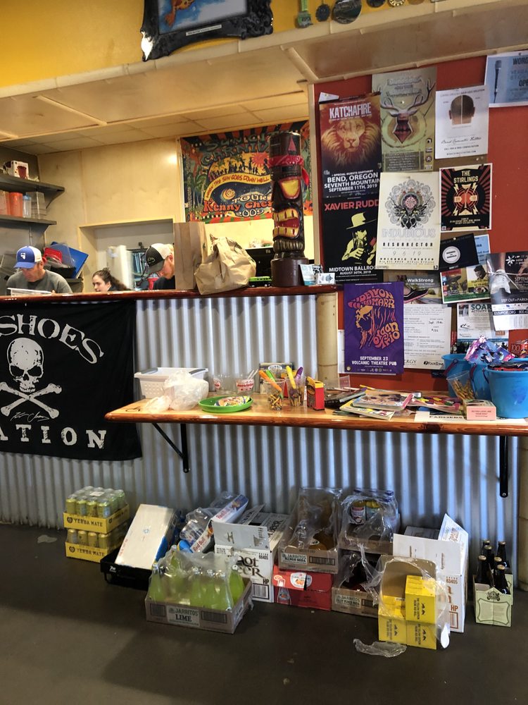 Beach Hut Deli 852 NW Brooks St, Bend