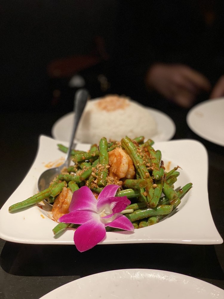 Noi Thai Cuisine 550 NW Franklin Ave, Bend